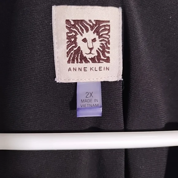 Anne Klein 2X Blouse Tunic Top Black White Cap Sleeve Stretch Ruched Keyhole - Picture 2 of 10